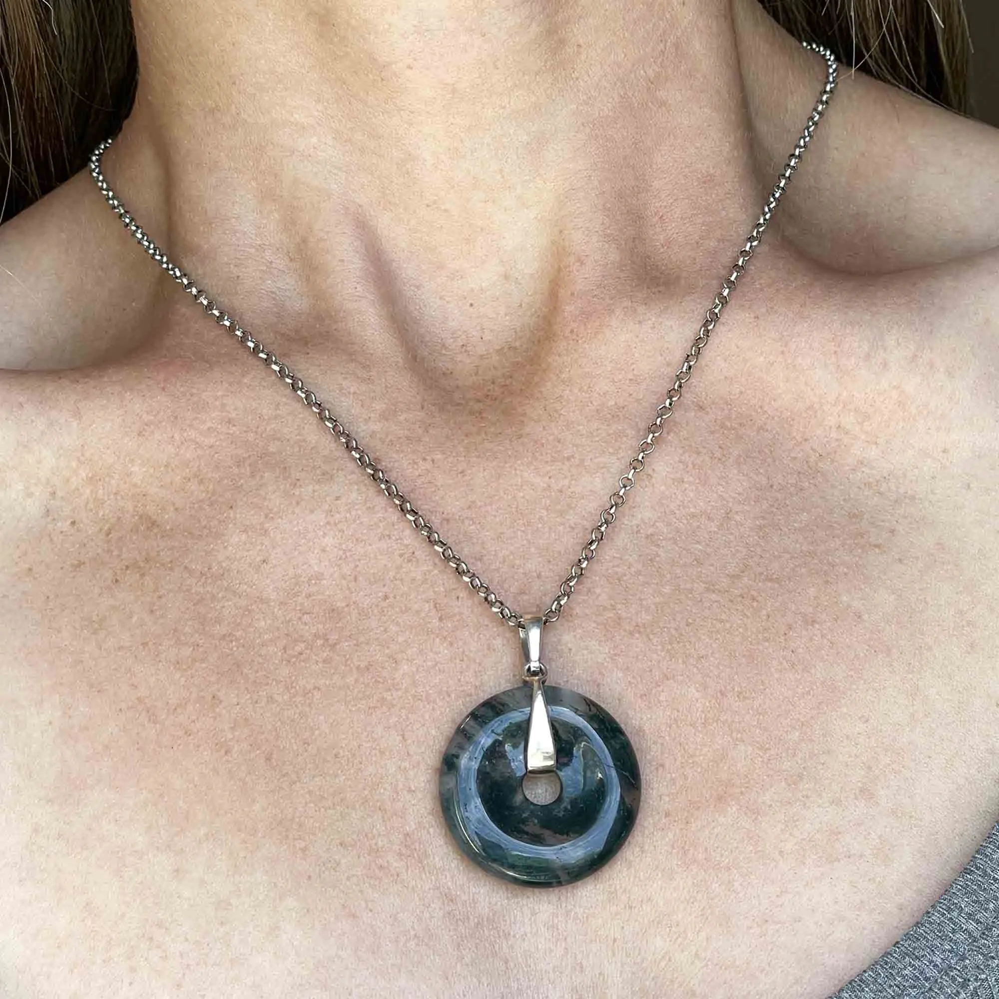 Vintage Silver Moss Agate Donut Pendant Necklace
