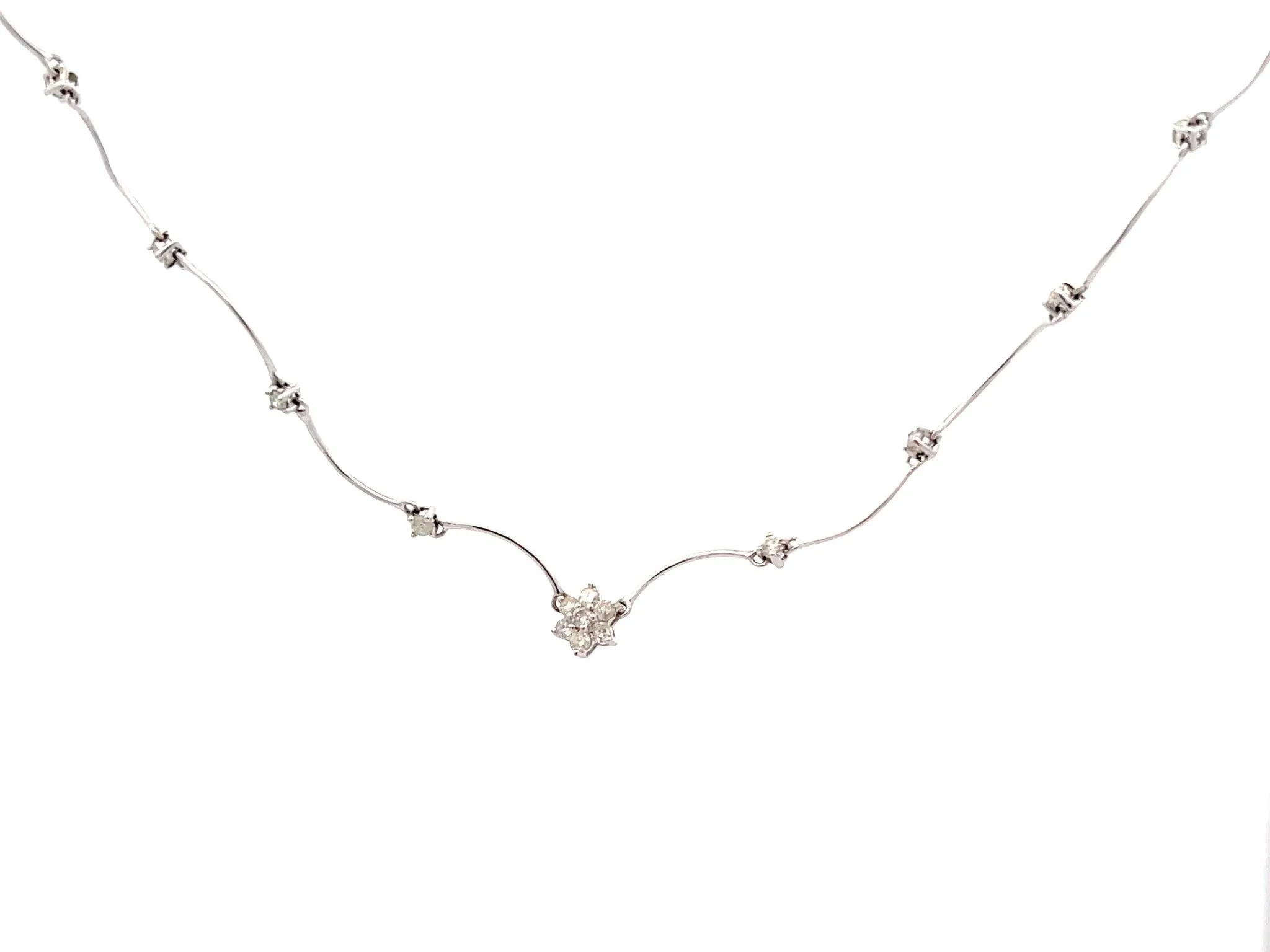 Wavy Diamond Flower Diamond Necklace in 18k White Gold