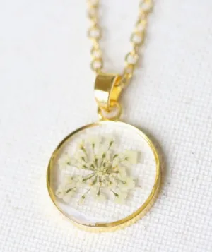 White flower necklace