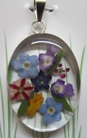 Wildflower Oval Pendant
